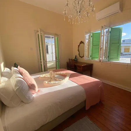 Hostel Hostl - Beds & - The Paphos, Old Town Paphos