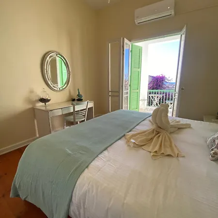 Hostl - Beds & - The Paphos, Old Town Hostel Paphos