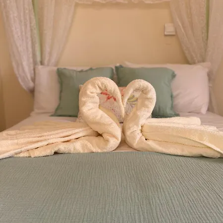 Hostel Hostl - Beds & - The Paphos, Old Town