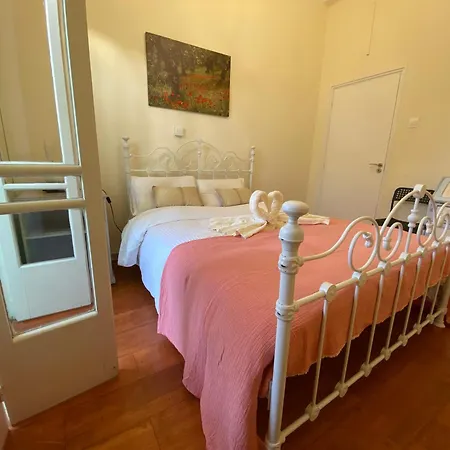 Hostel Hostl - Beds & - The Paphos, Old Town Paphos